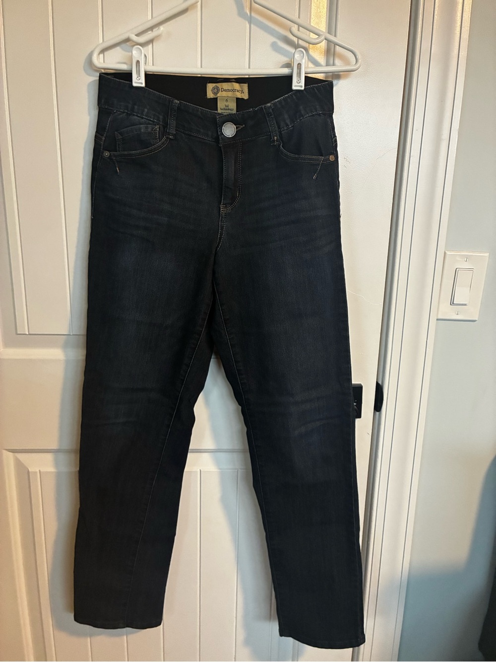 Democracy Straight Leg Jeans in Dark Blue Wash